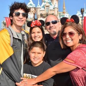 Meet your Posher, Renee